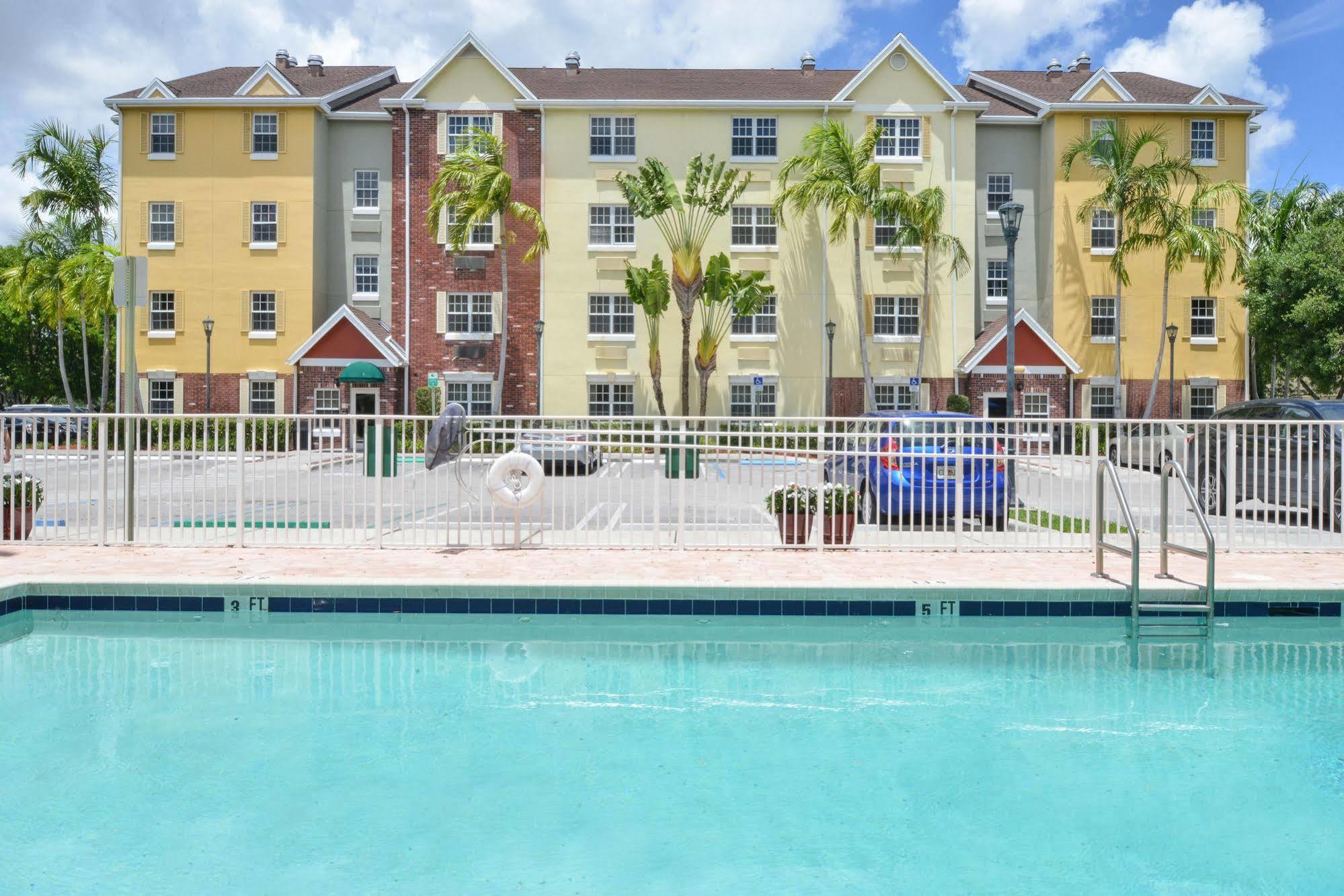 Towneplace Suites Miami West Doral Area Exterior foto